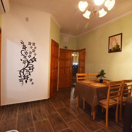 Bathory Apartman Daire Eğri Dış mekan fotoğraf