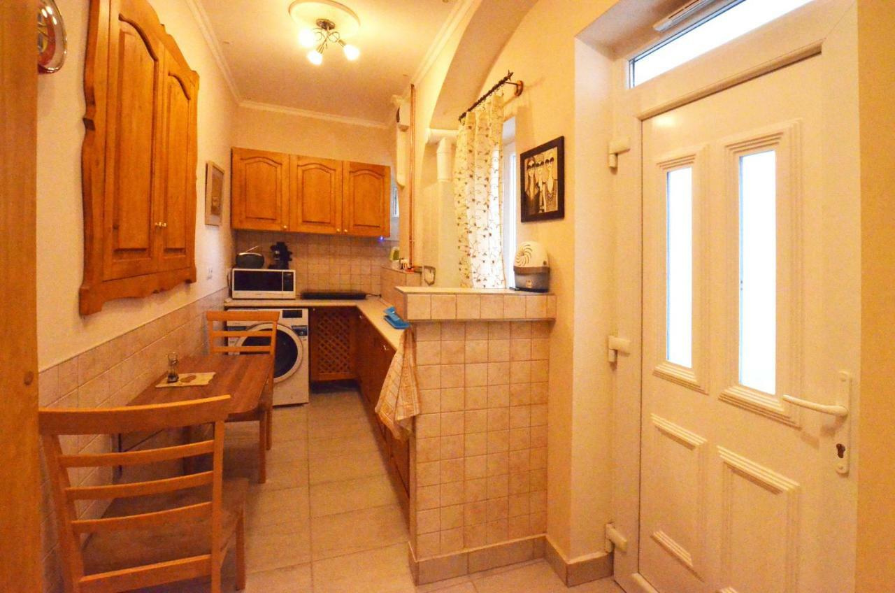 Bathory Apartman Daire Eğri Dış mekan fotoğraf